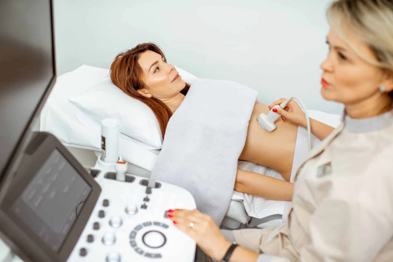 Picie herbaty przed USG jamy brzusznej - fakty i zasady przygotowania