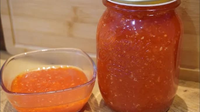 Prosty przepis na sos słodko-kwaśny w 5 minut – szybko i bez problemów