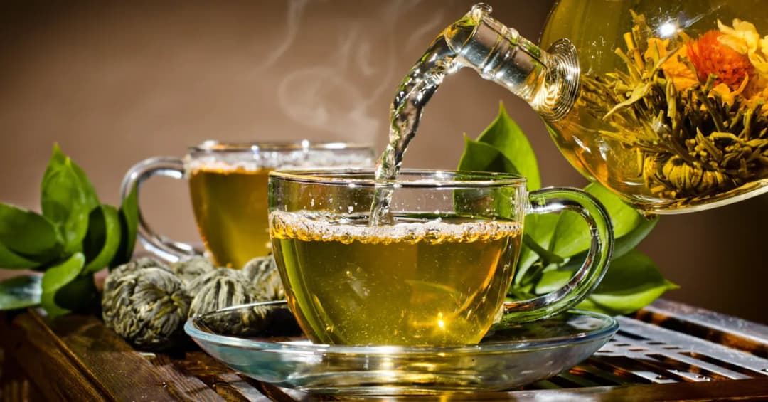 Ile stopni ma wrzątek? Oto idealna temperatura wody do herbaty