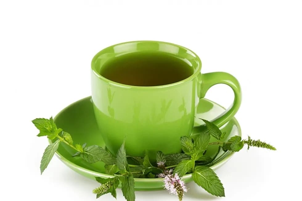 Zielona herbata podczas karmienia piersią: fakty i bezpieczne dawkowanie