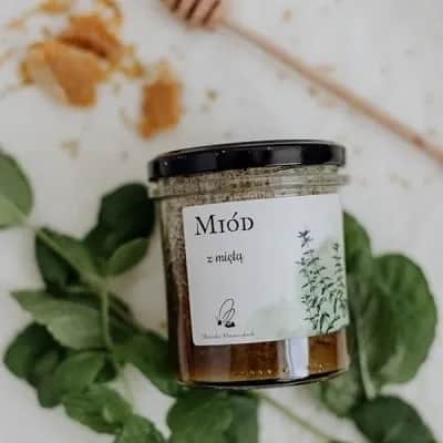 Jaki miód na depresję działa najlepiej? Sprawdź naturalne wsparcie dla zdrowia psychicznego